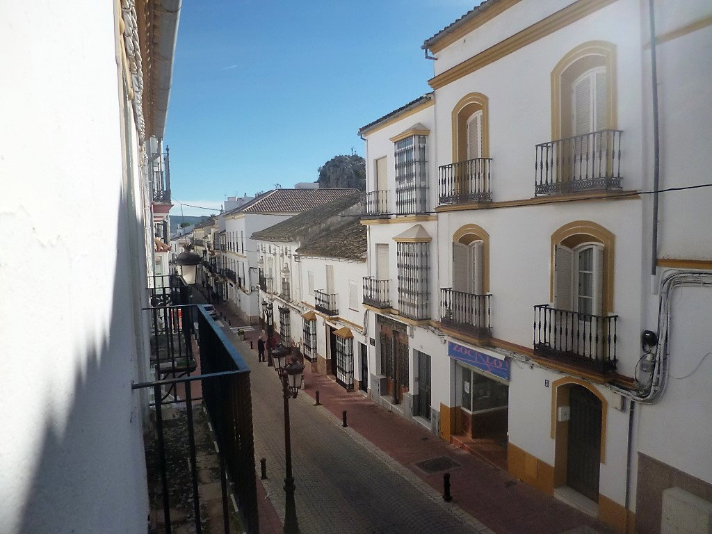 Photo 3 of Property in Olvera