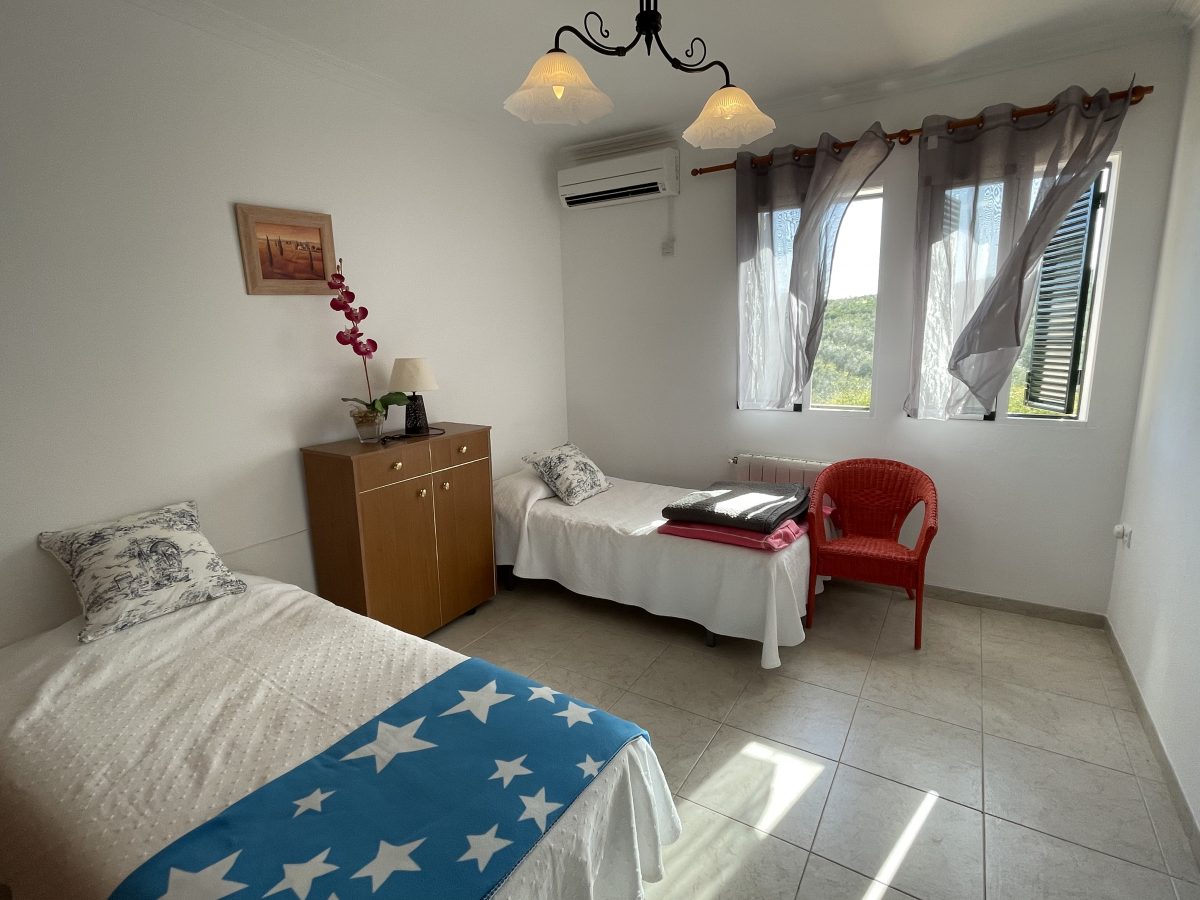 Photo 5 of Property in Olvera