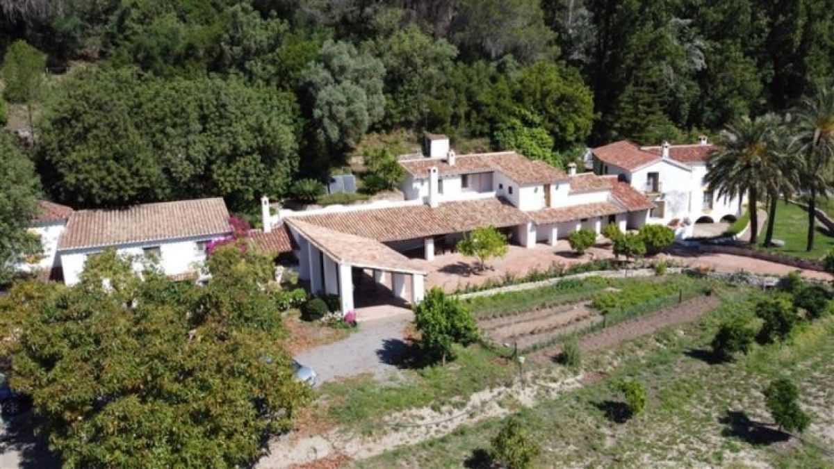 10-bed for sale in Gaucin, Provincia de Málaga, Spain