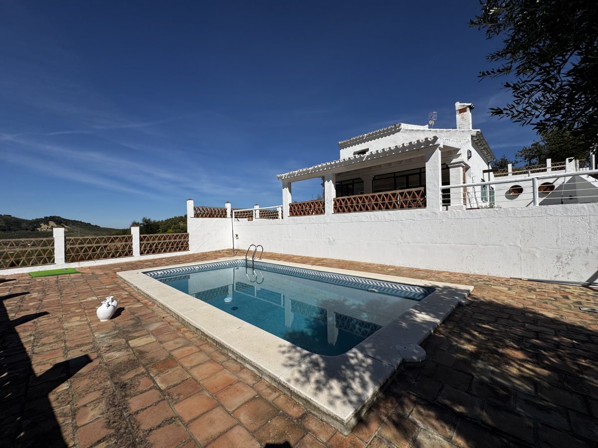 3-bed for sale in Algámitas, Provincia de Sevilla, Spain