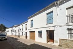 5-bed Property for sale in El Gastor, Provincia de Málaga, Spain