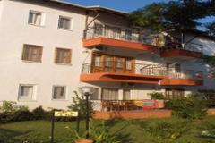 2 bed near the beach