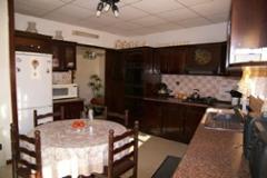 Ref: 10041627 - Maisonette