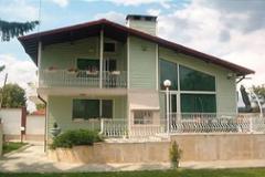 A LOVELY NEW 2- STOREY HOUSE 