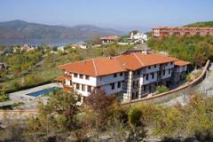 New Houses on a Lake Coast, No Commission