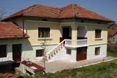 Solid refurbished property
