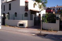 TOWNHOUSE IN GOLF RESORT
