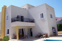 LUXURY 3 Storey, 4 Bedroom Villa with Pool