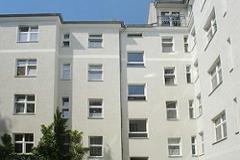 This third floor, roomy two bedroom apartment offers a great location in an outs...